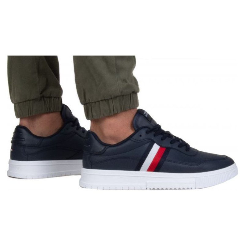 Tommy Hilfiger Supercup Leather Stripes M shoes FM0FM04824 DW5 (42)