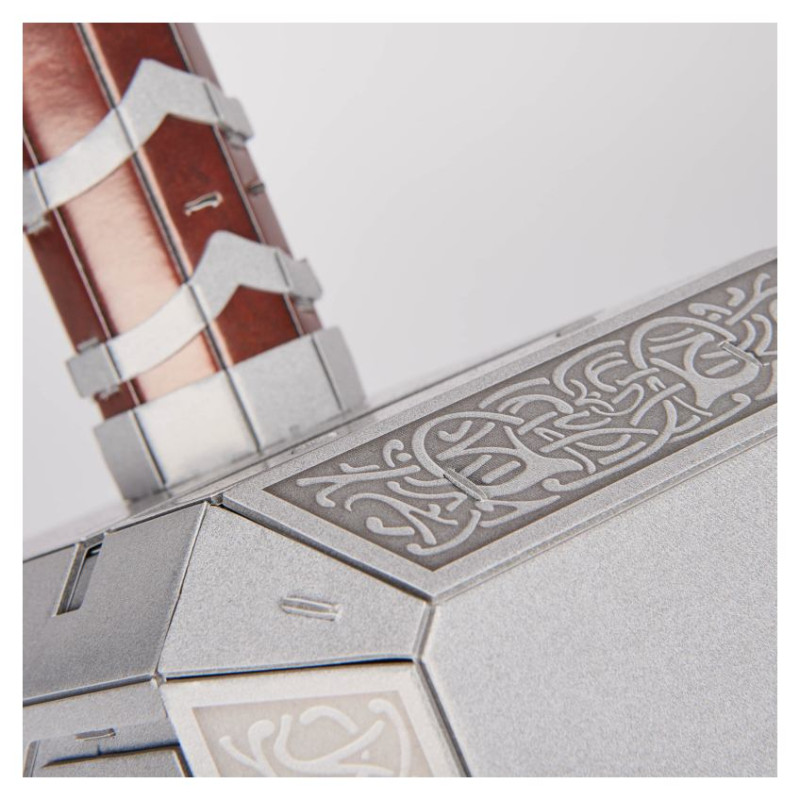 4D Puzzle MARVEL 4D puzle Tora āmurs