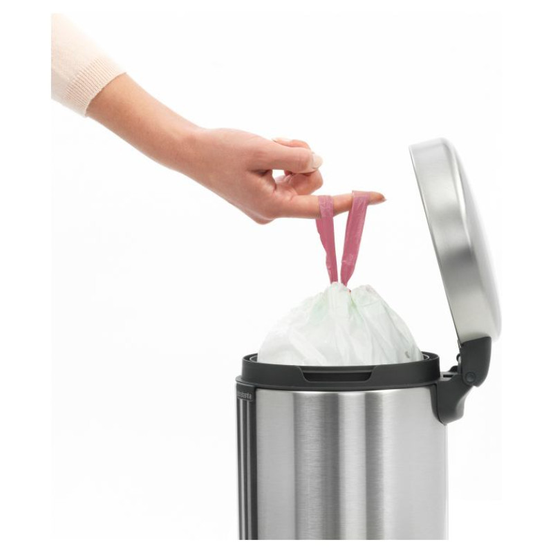 Brabantia atkritumu tvertne ar pedāli NewIcon, 3L, Matt Steel Fingerprint Proof - 112164