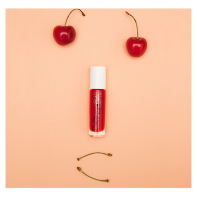 Nailmatic Kids Dabīgs un mitrino&scaron;s bērnu lūpu spīdums ar vitamīniem un augļu gar&scaron;u, Cherry, 6,5 ml - ROLLCERISE