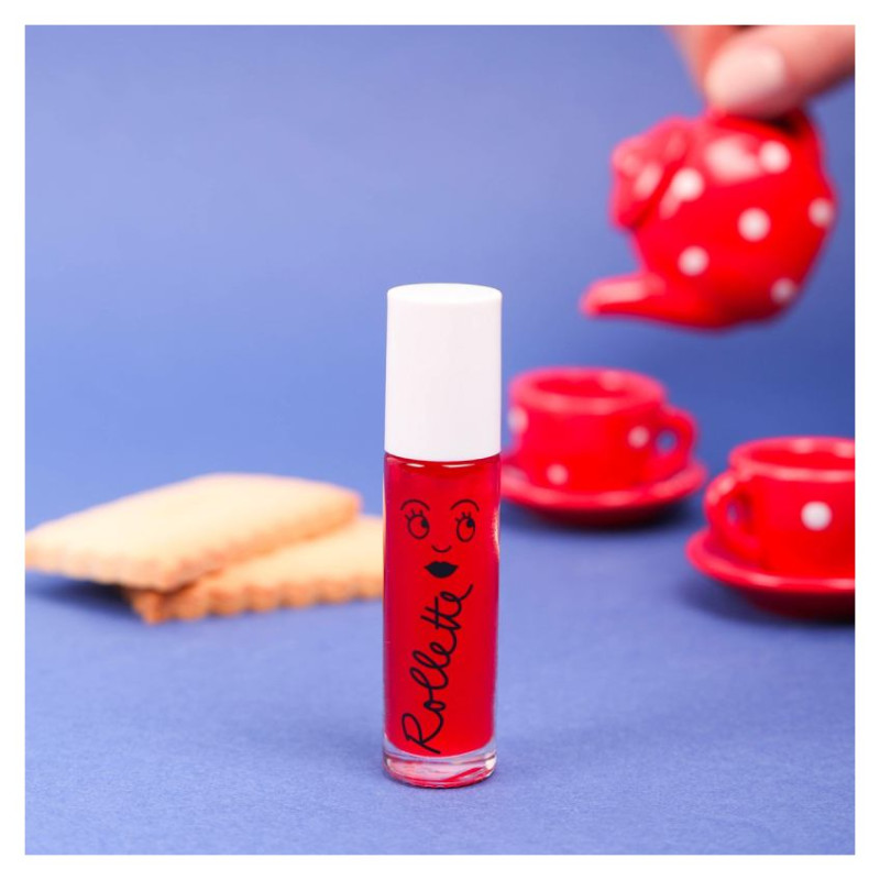 Nailmatic Kids Dabīgs un mitrino&scaron;s bērnu lūpu spīdums ar vitamīniem un augļu gar&scaron;u, Cherry, 6,5 ml - ROLLCERISE