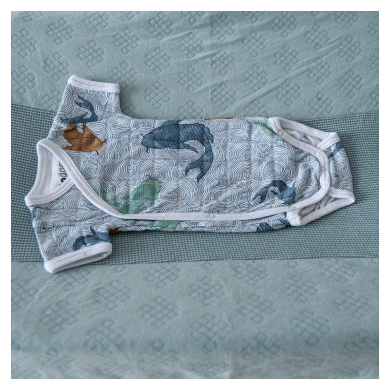 Lodger Romper Empire Fish kokvilnas bodijs ar īsām piedurknēm, Dusty turqoise, 68 cm - RF 081_68