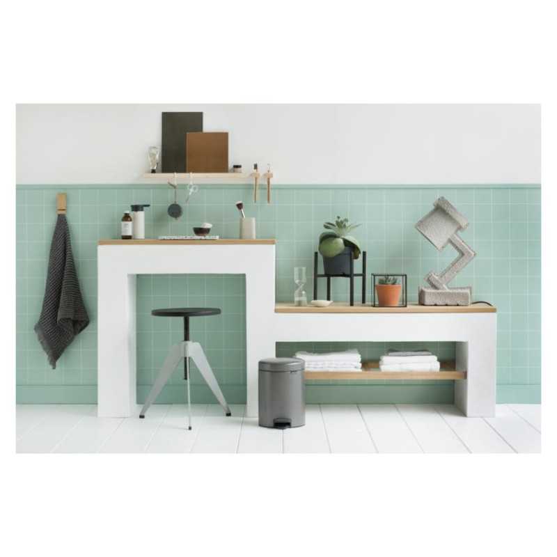 Brabantia atkritumu tvertne ar pedāli NewIcon, 5 l, Platinum - 112683