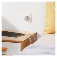 Ugreen Fast USB Charger Type C Power Delivery 30 W Quick Charge 4.0 white (70161)