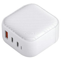 Uniq Verge Pro 66W GaN USB-C wall charger - white