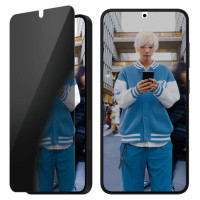 Panzerglass Ultra-Wide Fit Privacy Glass for Samsung Galaxy S25