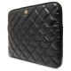 Guess Quilted 4G cover for a 16" laptop - black