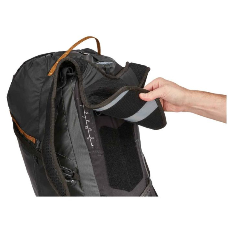 Thule 4098 Stir 35L Mens Hiking Backpack Obsidian