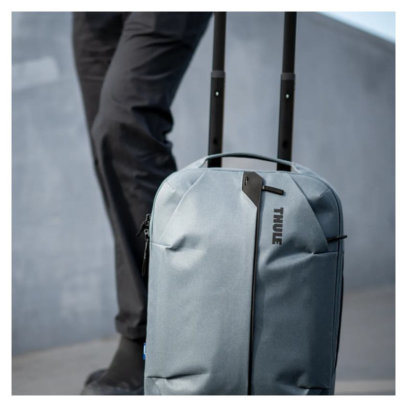Thule 5020 Aion carry on spinner TARS122 Dark Slate