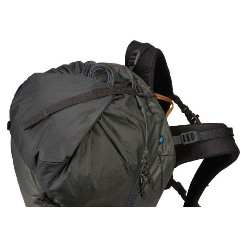 Thule 4502 Stir Alpine 40L Hiking Backpack Obsidian