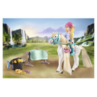Playmobil WORLD OF HORSES Mazgāšanas stacija ar Izabellu un Lauveni 71354