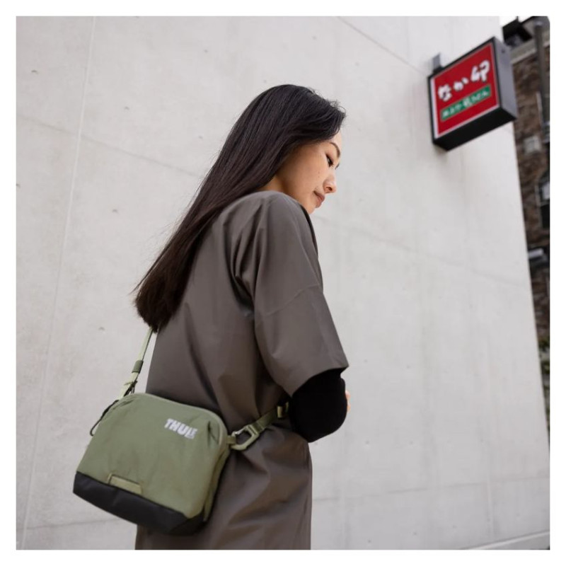 Thule 5006 Paramount Crossbody 2L Soft Green