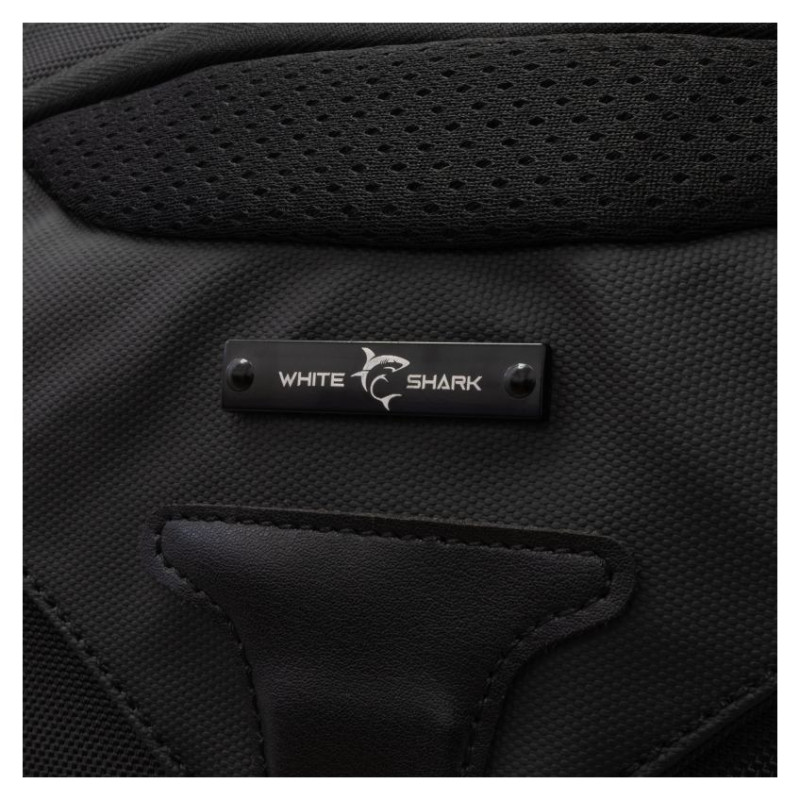 White Shark GBP-013 Defender  Black