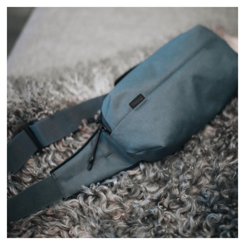 Thule 5019 Aion Sling Bag Dark Slate