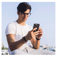 Spigen Glas.tR EZ Fit Optik Camera Protector for iPhone 14 / Plus / 15 / Plus - Black 2 pcs.