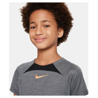 Nike Dri-FIT Academy Jr T-shirt DQ8901 010 (M (137-147cm))