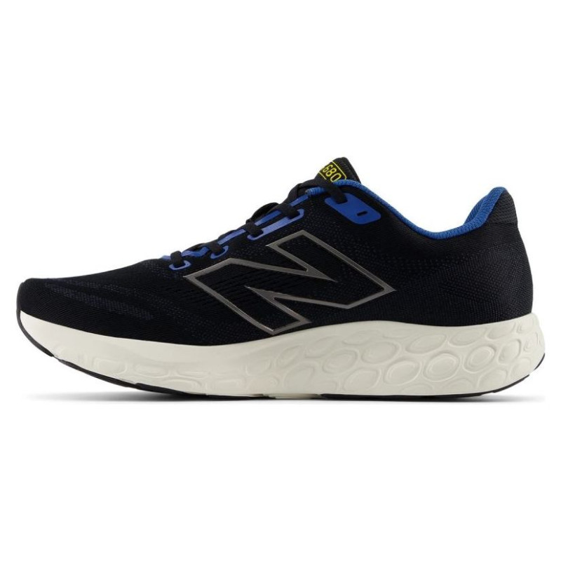 New Balance sports shoes M M680LH8 (40)