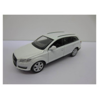 MSZ Miniatūrais modelis - Audi Q7, mērogs 1:32