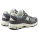 New Balance M2002RFB sports shoes (39,5)