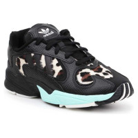 Adidas Yung-1 M FV6448 shoes (EU 44 2/3)