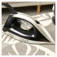 Petra PF01483VDEEU7 2600W Steam Station Black and Platinum