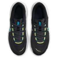 Nike Legend Essential 3 Next Nature M DM1120-004 shoes (45)